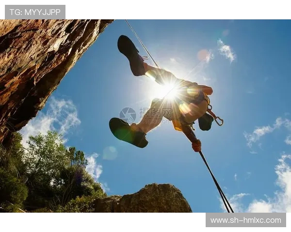 南京攀岩队成长纪实：从初学者到高手的奋斗与蜕变故事